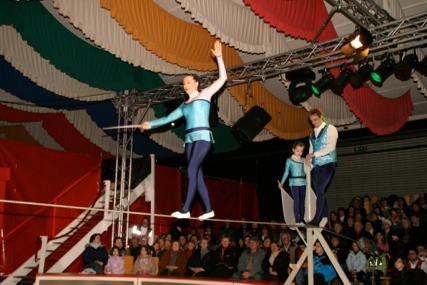 2010-02-11_Zirkus-20Tonelli-20399